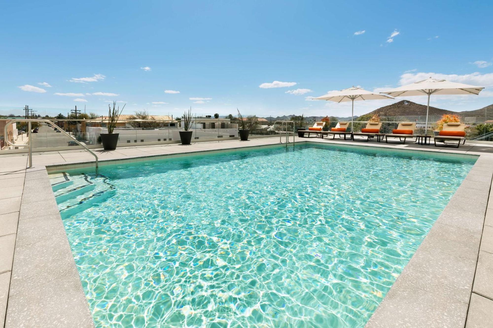 Hotel Doubletree By Hilton Tucson Downtown Convention Center Exterior foto