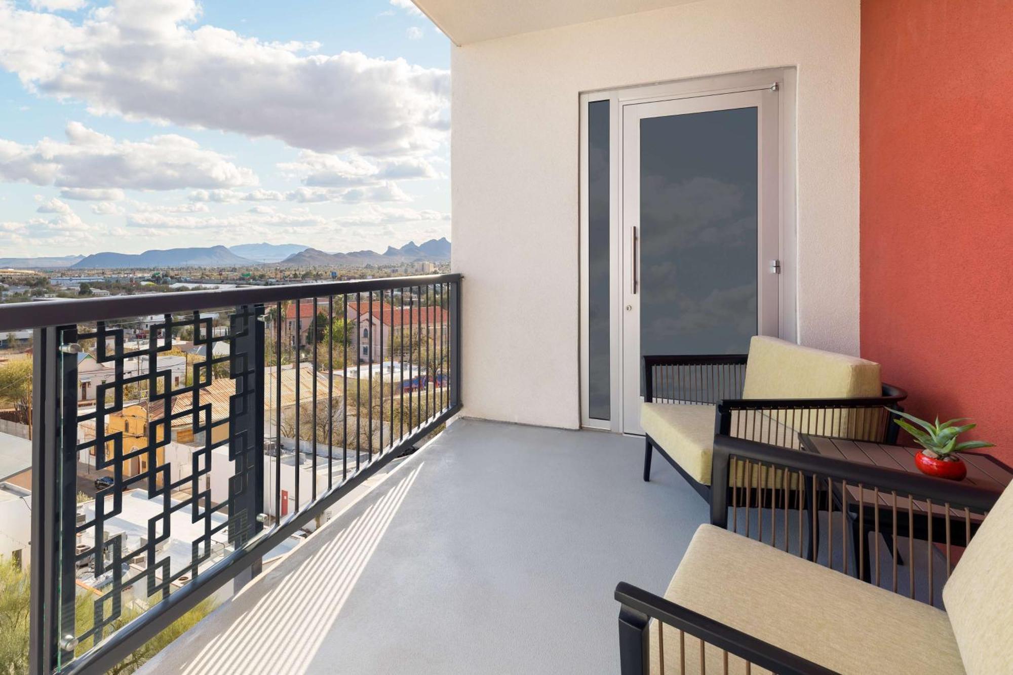 Hotel Doubletree By Hilton Tucson Downtown Convention Center Exterior foto
